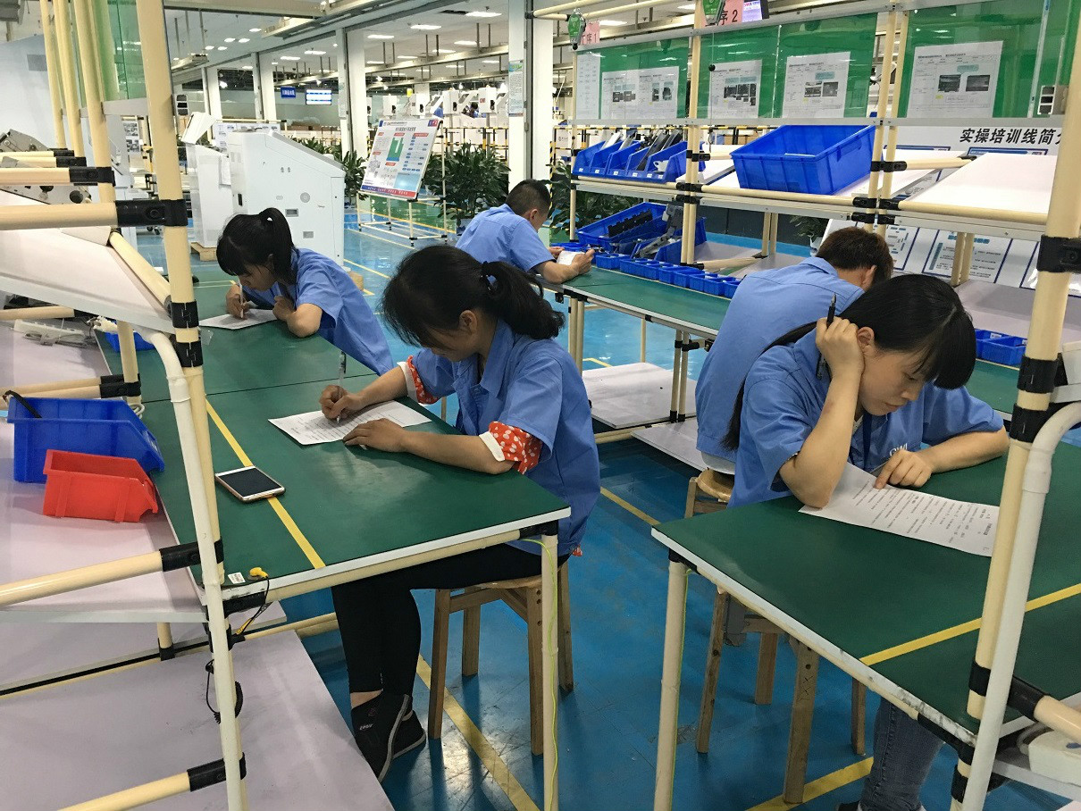 long8金融开展“安全生产月”系列活动